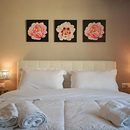 Apartment Fit Five